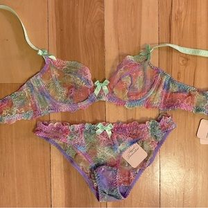 RARE NWT Agent Provocateur Phoenix set bra 32C panties size small / AP2